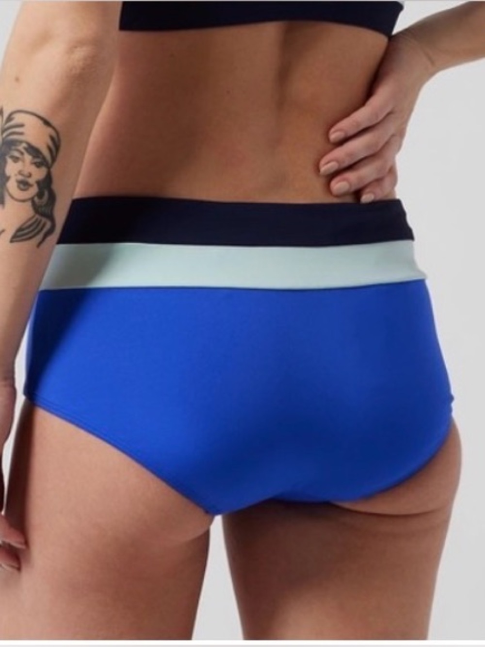 Athleta Malibu Bathing suit set w/Boy short striped bottom - Picture 4 of 10
